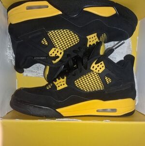 Jordan 4 Yellow THUNDER